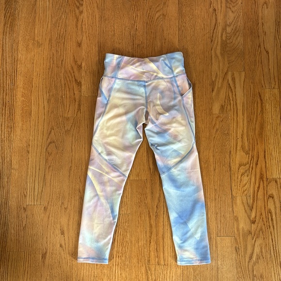 Old Navy Power Soft Leggings - Size M (8) - Picture 4 of 7